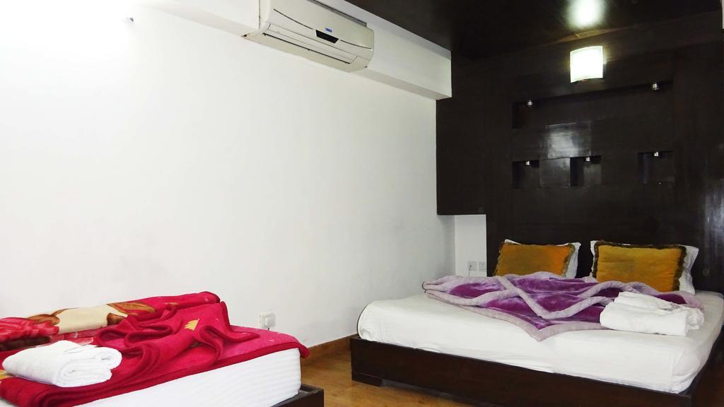 Hotel Durga International Új-Delhi Kültér fotó