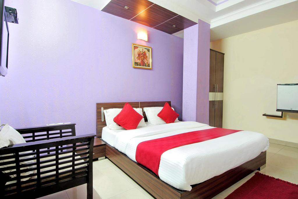 Hotel Durga International Új-Delhi Szoba fotó