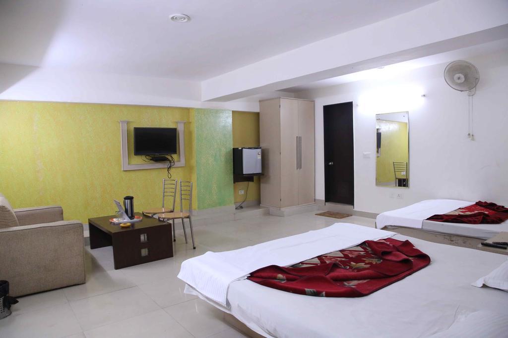 Hotel Durga International Új-Delhi Szoba fotó