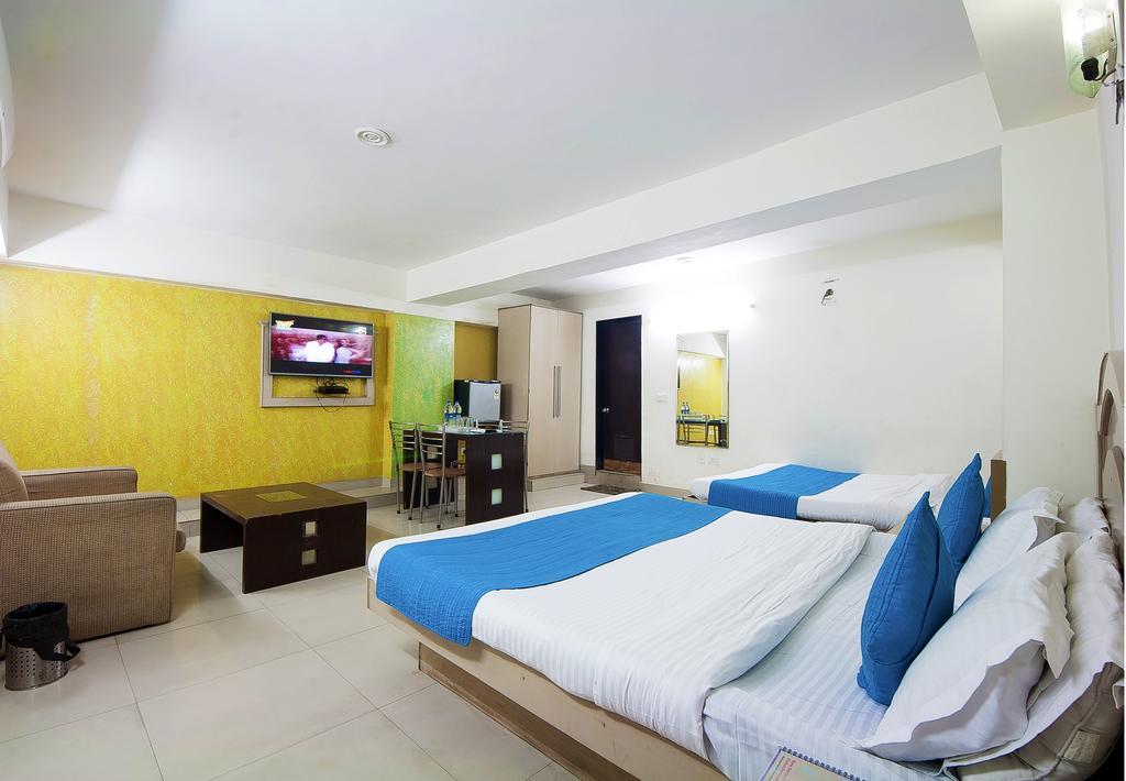 Hotel Durga International Új-Delhi Kültér fotó