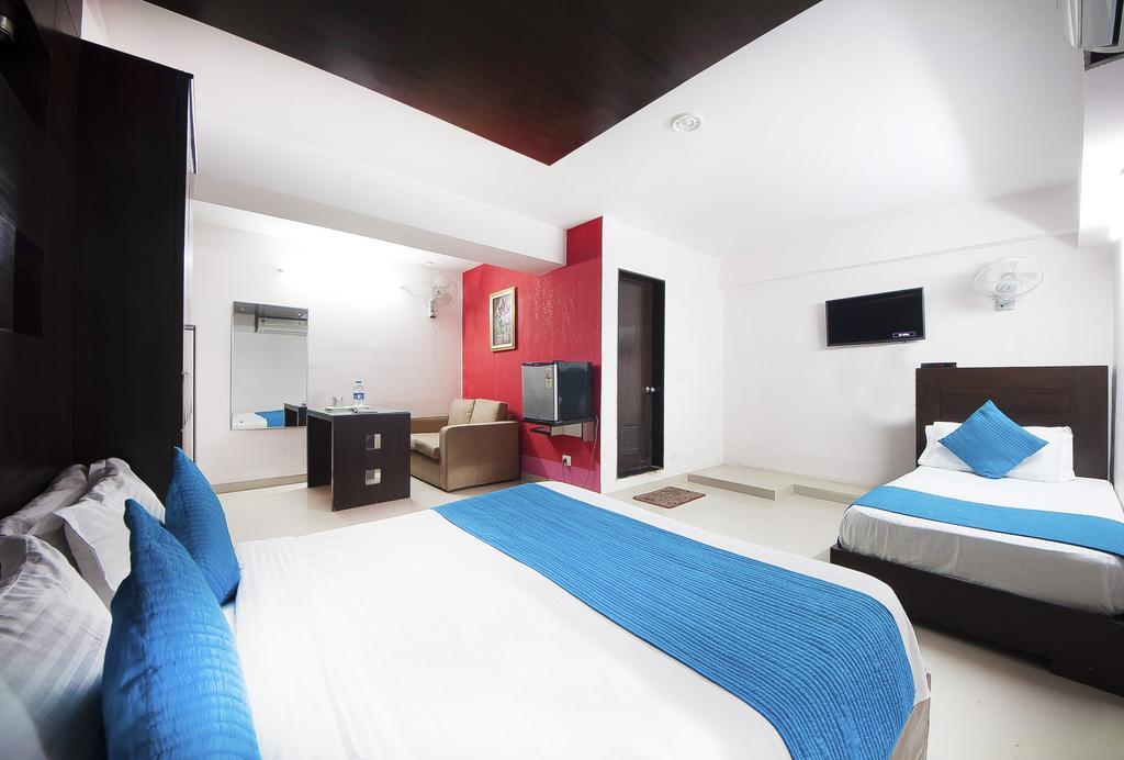 Hotel Durga International Új-Delhi Kültér fotó